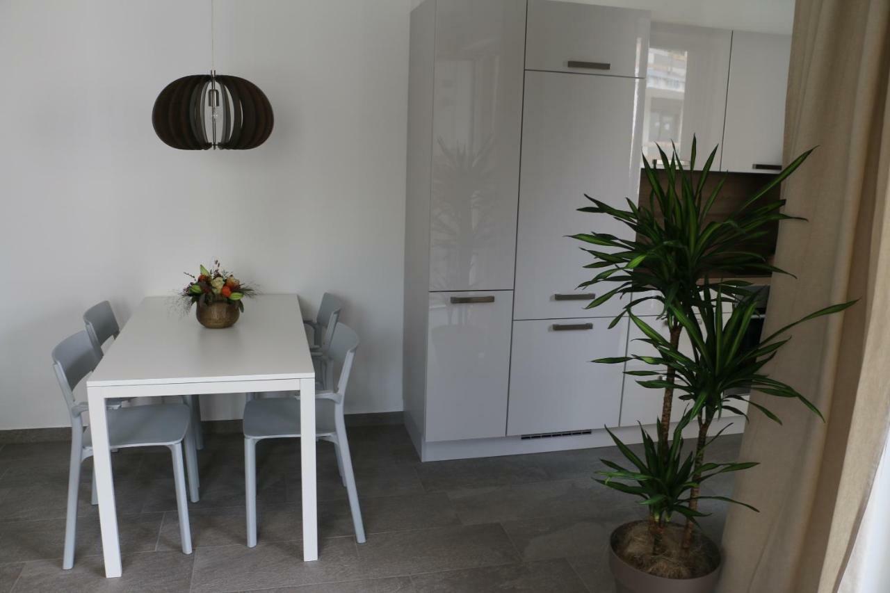 Appartment Larcher - Manzoni เมราโน ภายนอก รูปภาพ