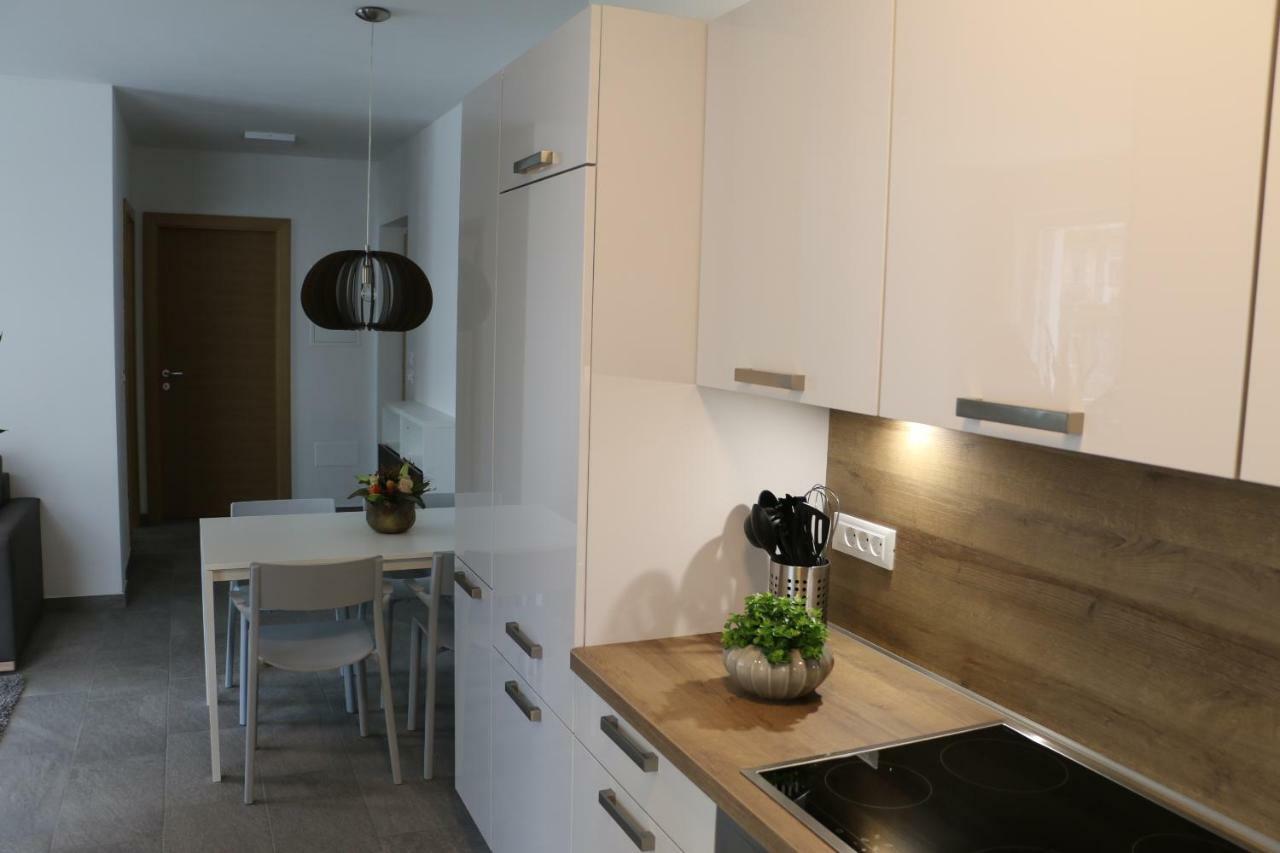 Appartment Larcher - Manzoni เมราโน ภายนอก รูปภาพ